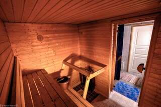 Гостевой дом House Sevetin Rautu Sevettijärvi Двухместный номер с 2 отдельными кроватями и общей ванной комнатой-11